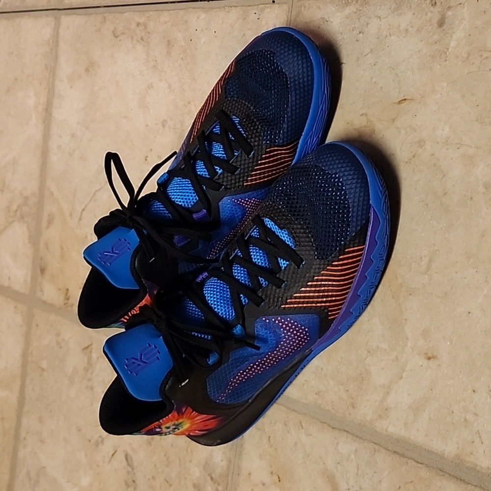 Nike Kyrie Flytrap 5 - image 1